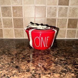Rae Dunn Red Measuring Cups